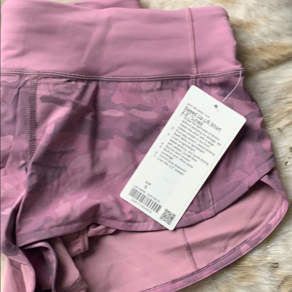 NWT LULULEMON SPEED SHORTS. SIZE 6